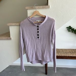 American Eagle Women’s Lavender Knit Lightweight Sweater